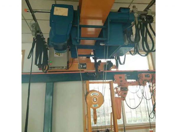 如何操作單梁起重機(圖1)